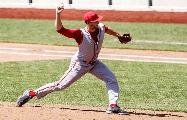 Illinois Fighting Illini at Indiana Hoosiers Baseball