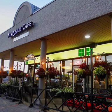 Symposium Cafe Restaurant - Oakville