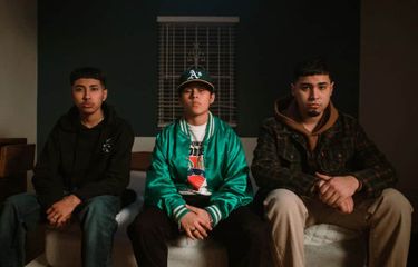 Yahritza Y Su Esencia