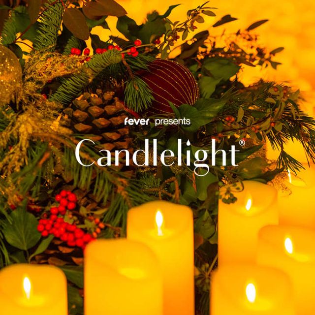 Candlelight: Piese clasice de Crăciun