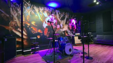 The Amphitheatre at Lynx Music