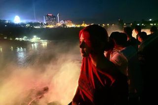 Niagara Falls State Park Sunset Tour with Falls Illumination