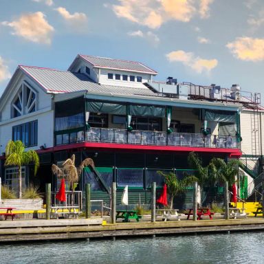 Felix's Restaurant and Oyster Bar - Lakefront