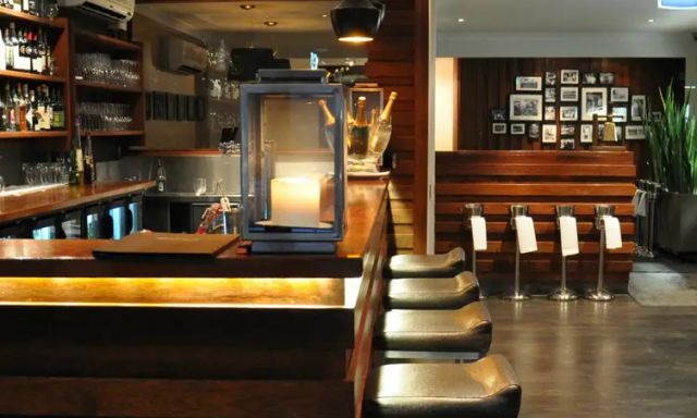 Black Hide Steak & Seafood Caxton Street