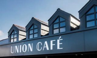 Elephant & Castle - Churchtown