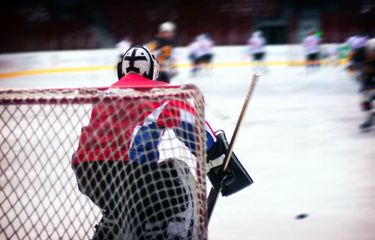 American International Yellow Jackets at Sacred Heart Pioneers Men's Hockey