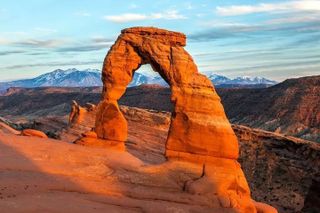 Arches National Park: Full-Day Guided Hiking Tour