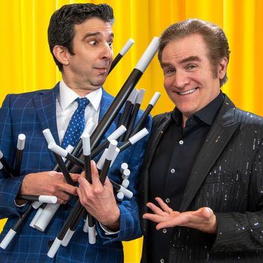 NYC's Family Friendly Magic Show - The Broadway Magic Hour