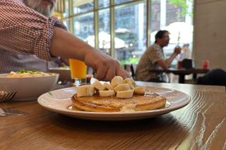 Houston Downtown Food Tour with 5 Tastings of Tradition & Fusion