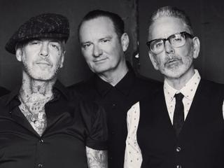 Social Distortion