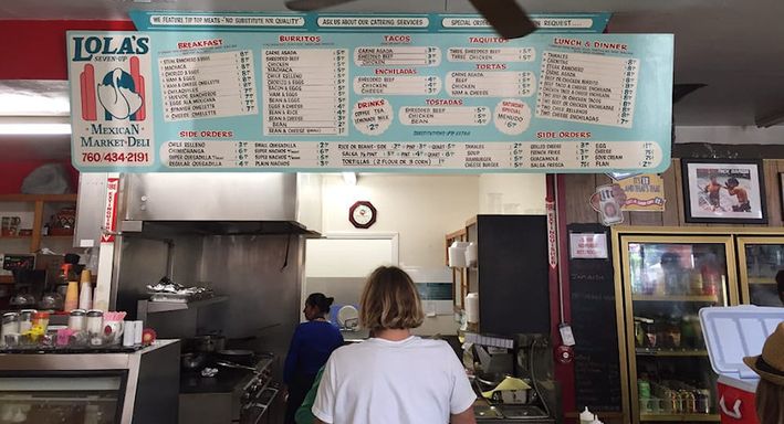Lola’s 7 Up Market & Deli