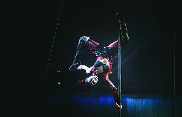 Cirque du Soleil - Echo