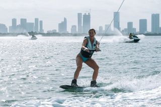 1-Hour Private Wakeboard Lesson in Miami Beach