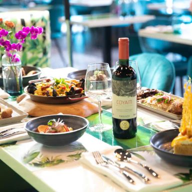 Qué Rico Tapas Bar