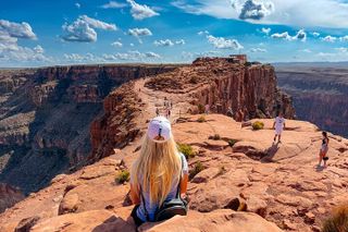 Private All-Access Tour: Grand Canyon & Hoover Dam from Vegas