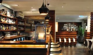 Black Hide Steak & Seafood Caxton Street