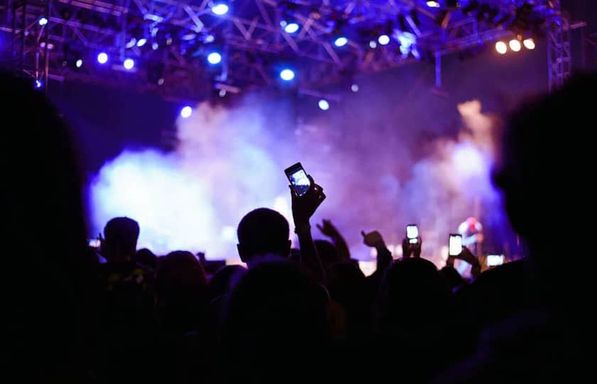 LA ORIGINAL BANDA EL LIMÓN, LOS FUGITIVOS, GRUPO EL TIEMPO & LOS CADETES DE LINARES