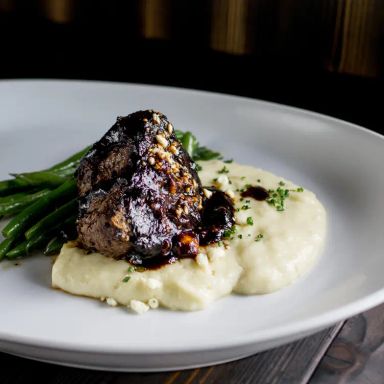 YaYas Euro Bistro in Little Rock
