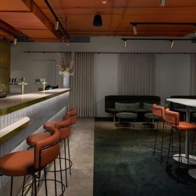 Pullman Melbourne City Centre