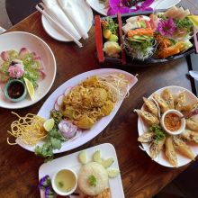 SRITHAI: Thai kitchen & Sushi Bar (Emory Point)