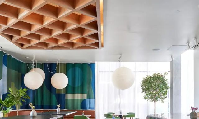 Summer House on Music Lane