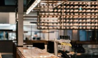 Central Club Hotel - North Melbourne