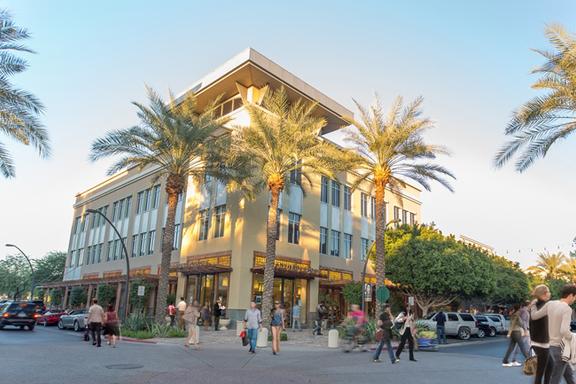 Kierland Commons