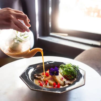 Pamika Thai