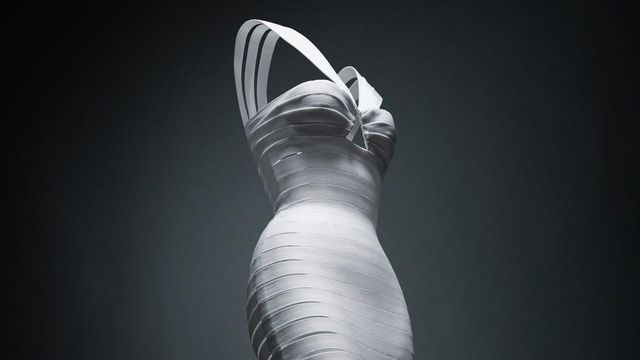 Azzedine Alaïa: Sculpting Fashion