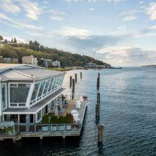Salty's on Alki Beach