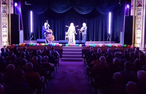 Peter, Paul & Mary Alive - The Tribute