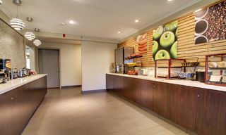 La Quinta Inn & Suites by Wyndham Carlsbad