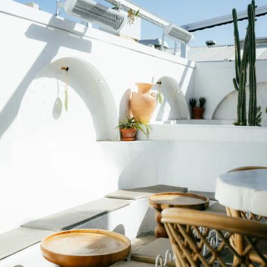 Golden Fleece Hotel