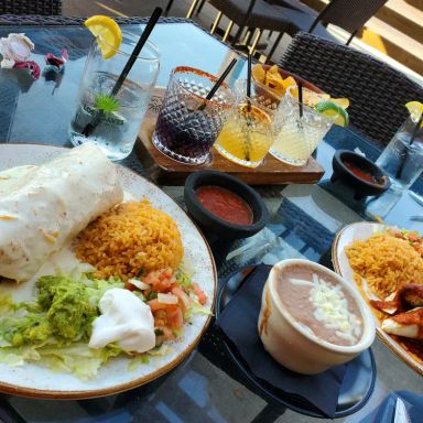 Los Agaves Grill - Westfield