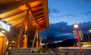 Steamboat Lounge & Forage