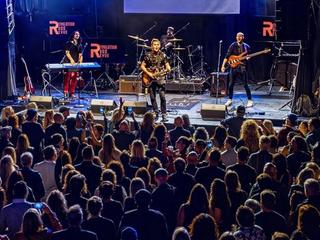 BACK TO THE 80s! BENEFIT ROCK CONCERT “LIGHT UP THE HARBOUR”