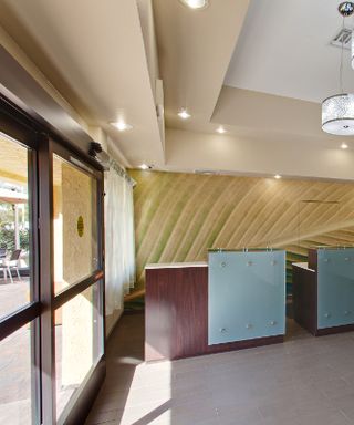 La Quinta Inn & Suites by Wyndham Carlsbad