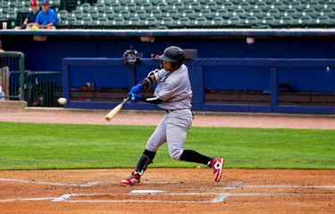 Peoria Chiefs at Beloit Sky Carp