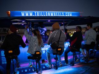 Trill On Wheels (2-Hour Hip-Hop Party Bike Tour in Houston)