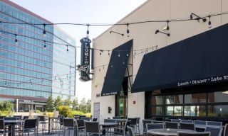 Bar Louie - Music Factory