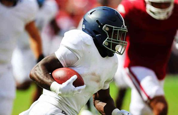 Charleston Southern Buccaneers at Georgia Southern Eagles Football