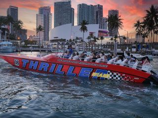 Speedboat Sightseeing Adventure of Miami