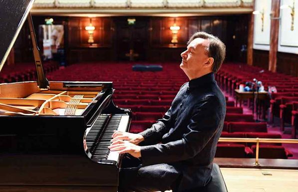 Sir Stephen Hough