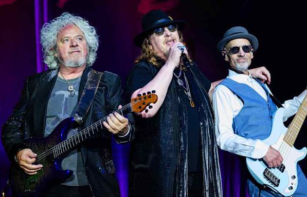 Toto with Christopher Cross and the Romantics