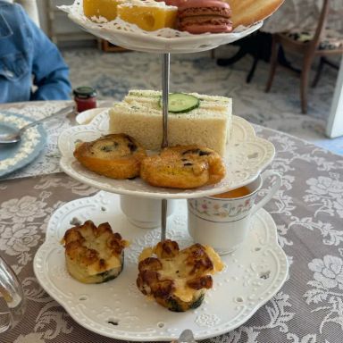 Bainbridge Apothecary and Tea Shop
