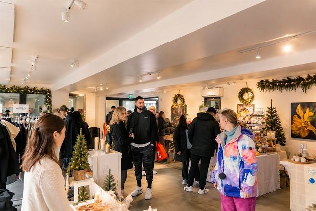 Kreate Market — Holiday Market | Stackt Market