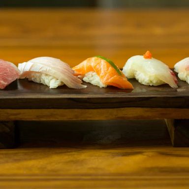 Sushi Den