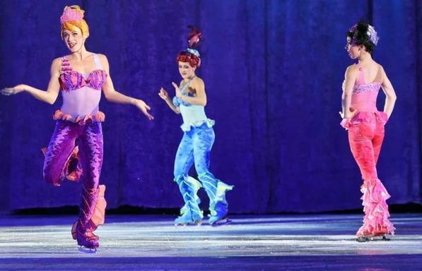Disney on Ice: Into the Magic