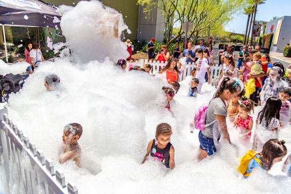 Bubble Bash at Desert Ridge Marketplace