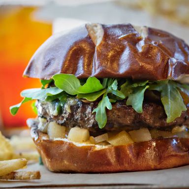 SwitcHouse Restaurant at Marriott CityPlace At Springwoods Village